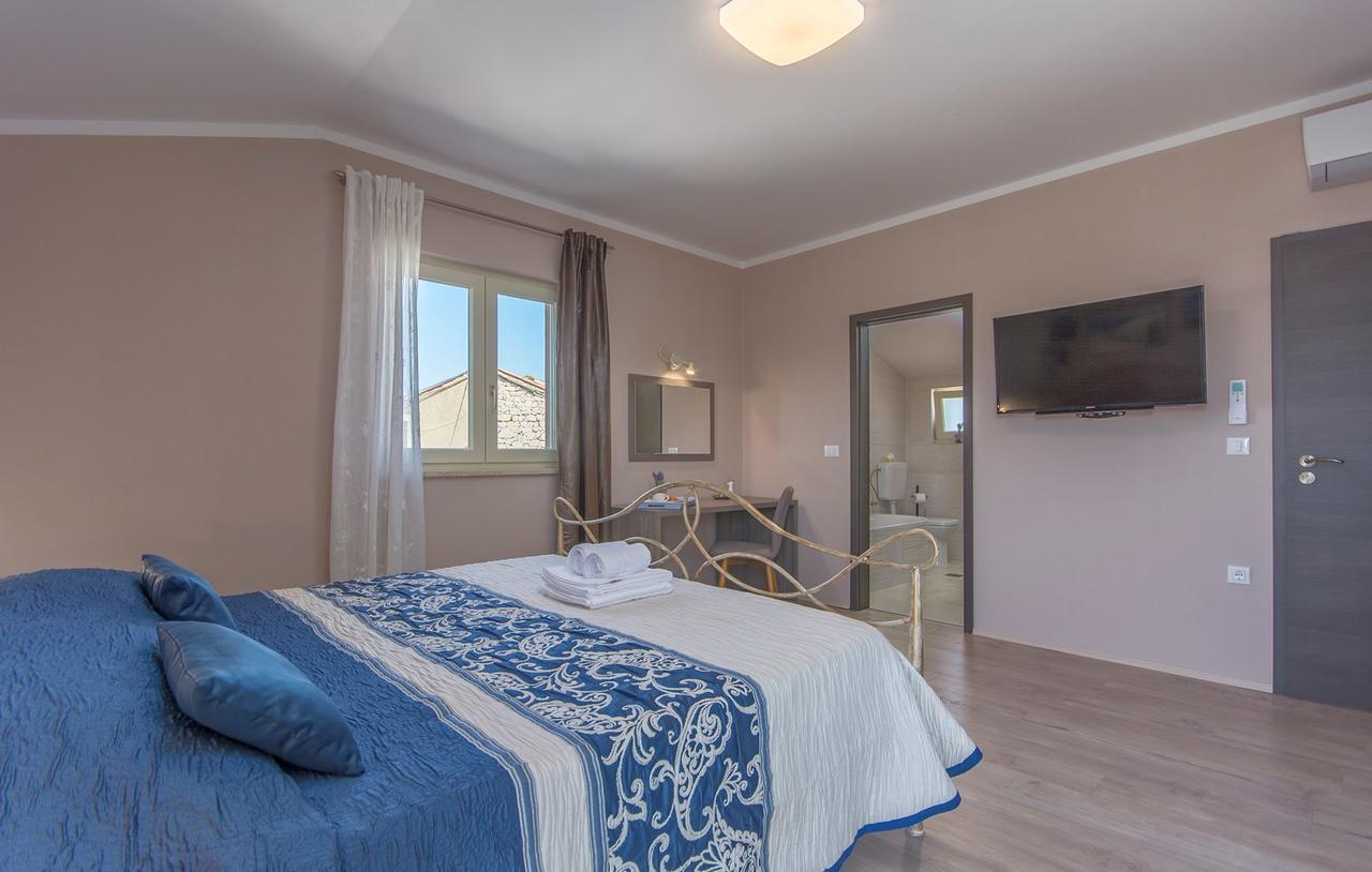 Villa Contessa Porec Esterno foto